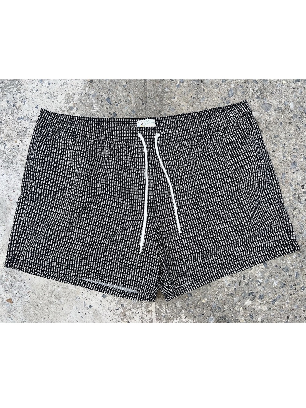 J Crew Trademark Original Swimwear Trunks 5” Lined Black White Geometric Squares